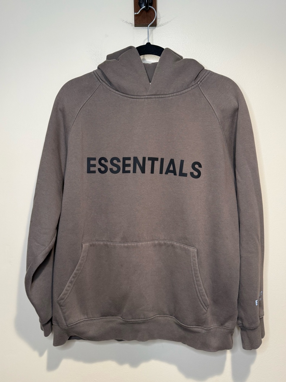 Fear of God Essentials Hoodie 'Taupe'